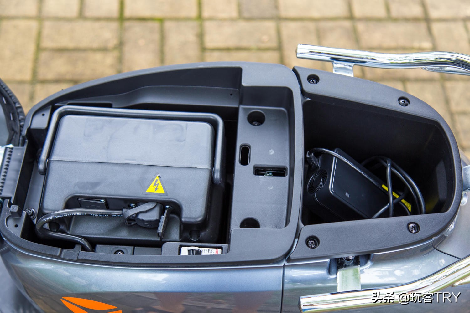 预算3000跑100km的雅迪,预算1000多电动车百公里续航