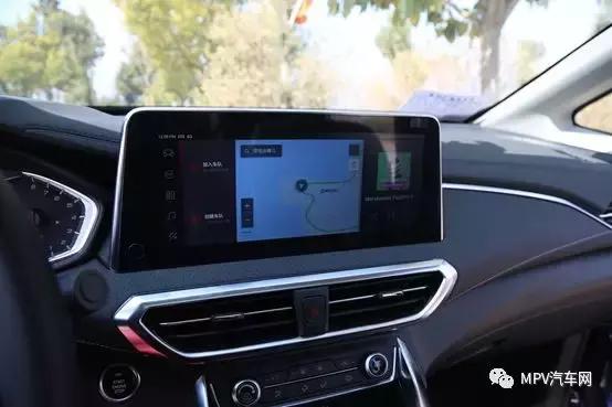 上汽大通maxusg50试驾,二胎三代汽车推荐