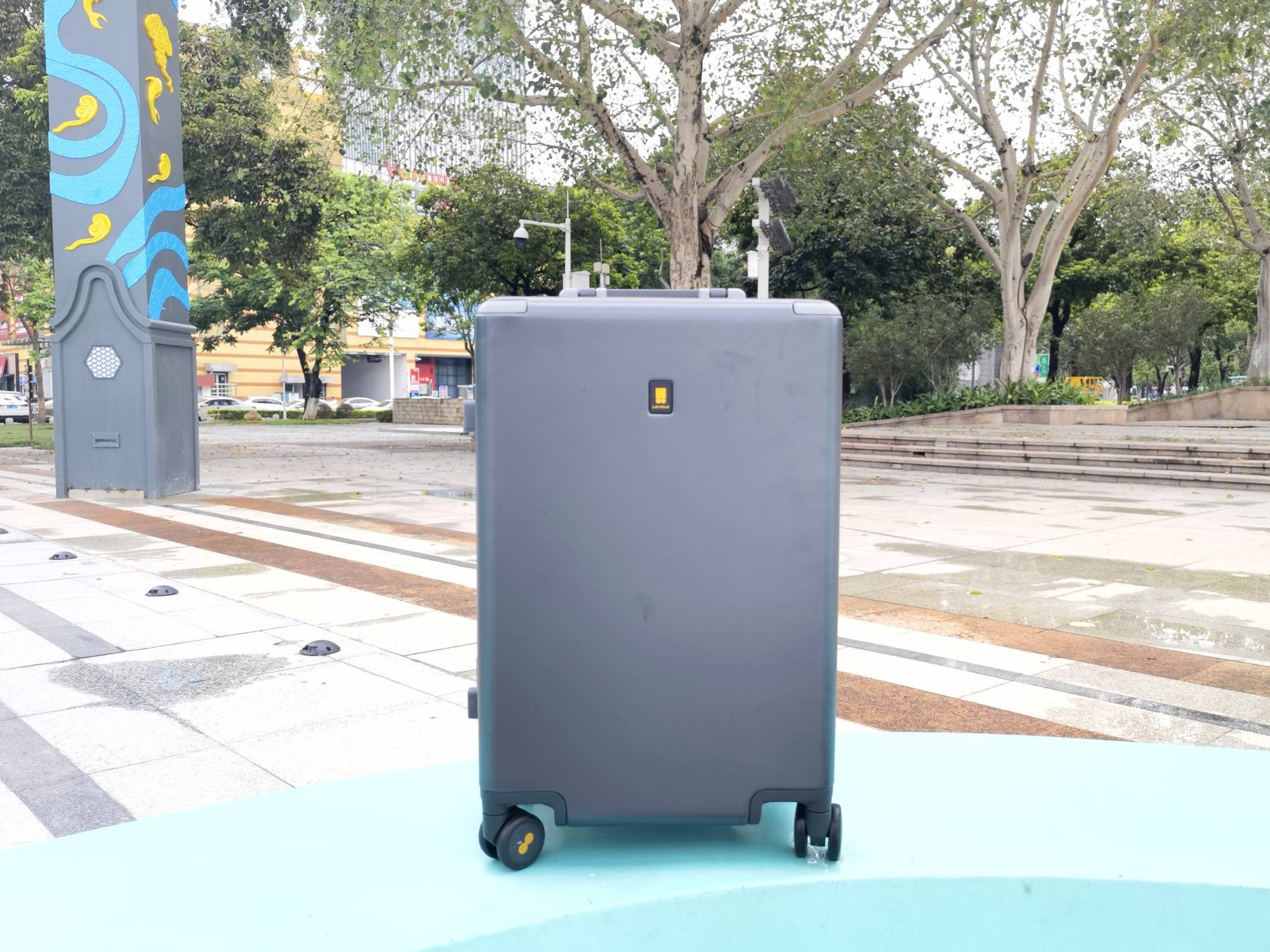 地平线8号行李箱选哪个系列,地平线8号最便宜的登机箱测评