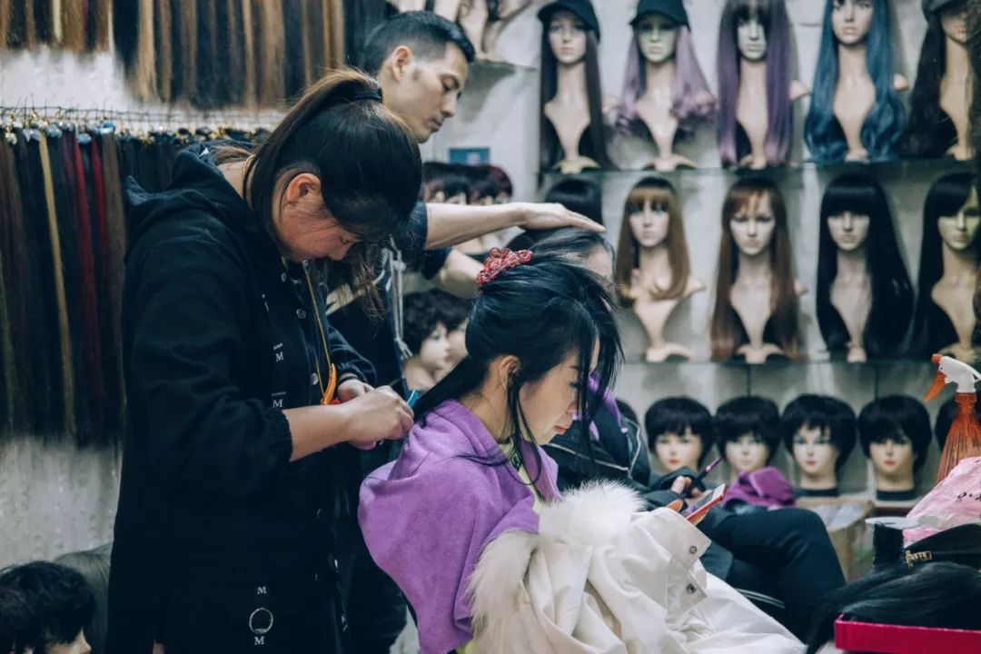 鍗楀潽鍦颁笅璐墿澶╁爞,鍦颁笅鍟嗗満閲嶅簡琚仐蹇樼殑璐墿澶╁爞