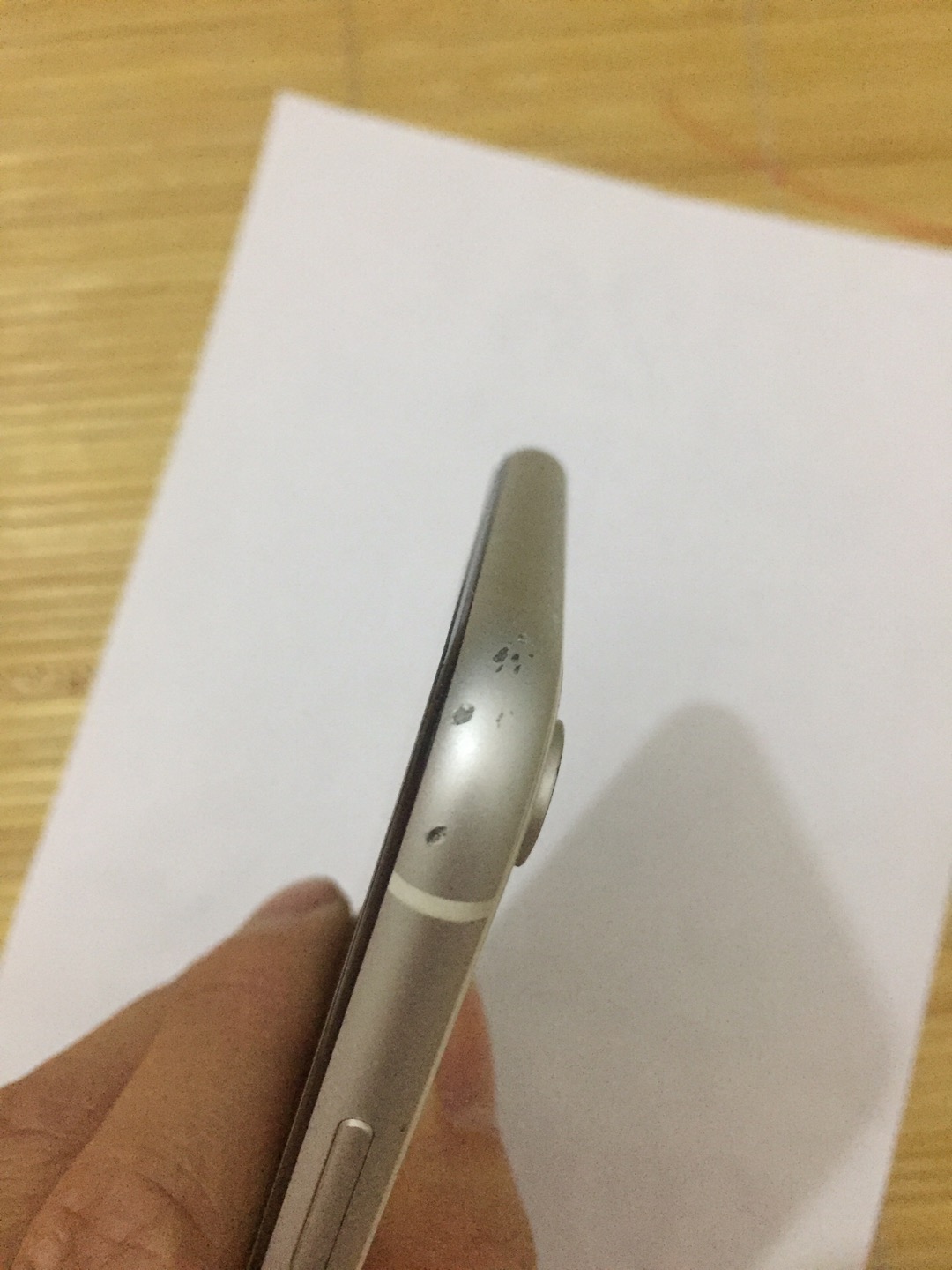 2400的苹果xr128g能买吗,3000块购买xr128g