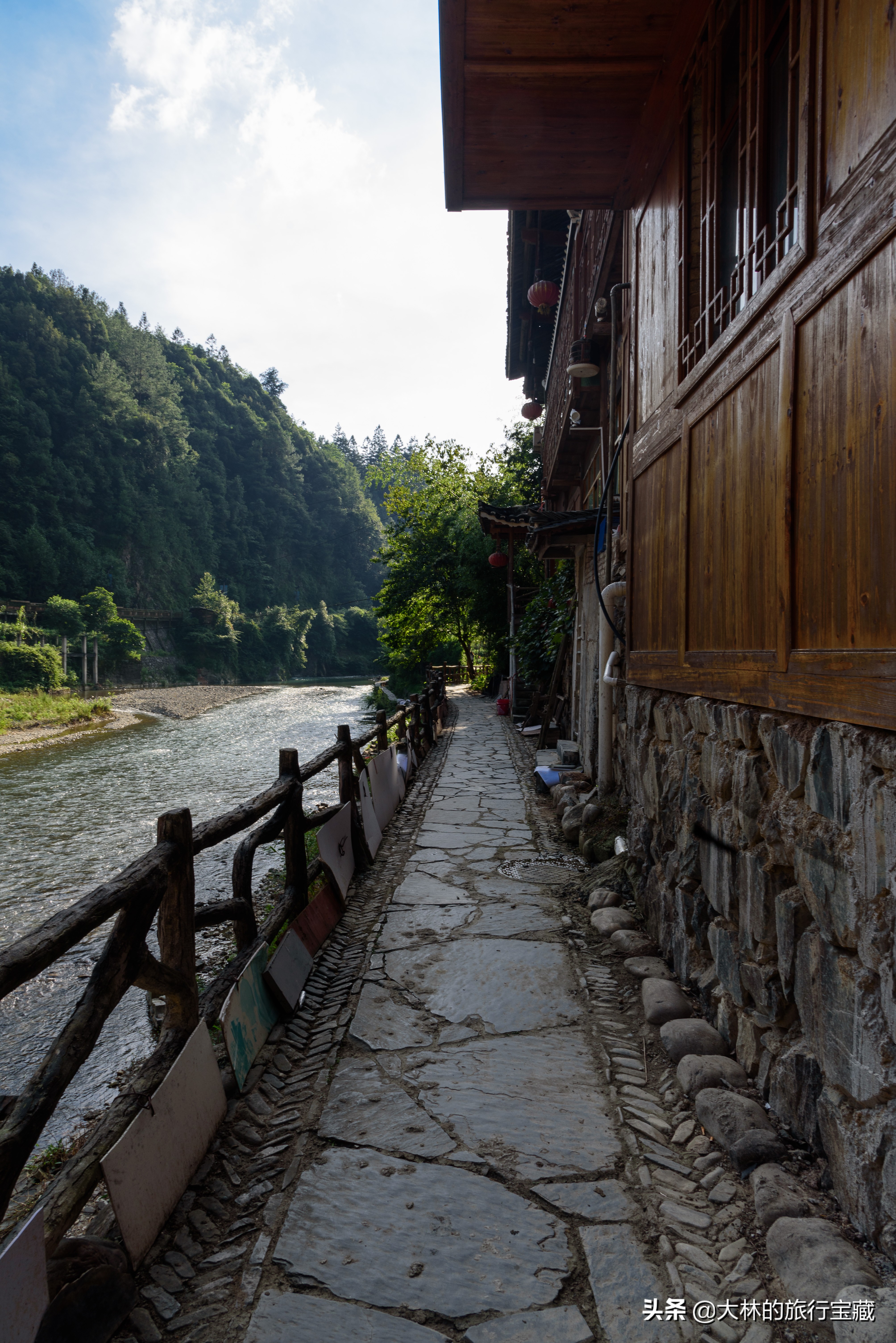 中国第一民俗村,民俗第一村在哪里