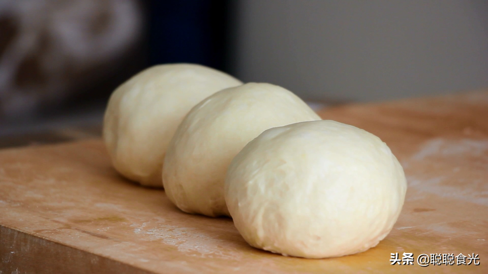 面包机也能做出来的拉丝吐司面包,做吐司面包如何不需要揉面