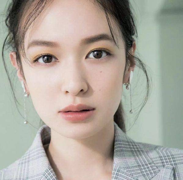 适合元气女生的眼妆,亚洲印象派和低饱和眼妆