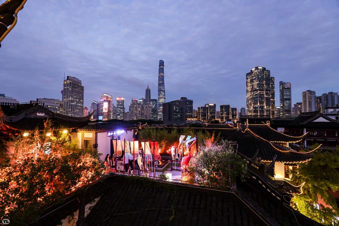 柴油、电子朋克味儿的老上海这座“游戏城”不肯停留于2021