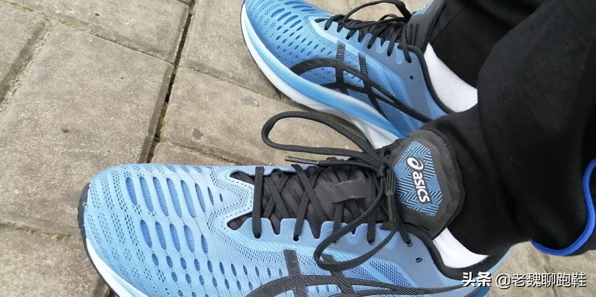 最失败的碳板跑鞋,亚瑟士跑鞋asicshyperspeed2