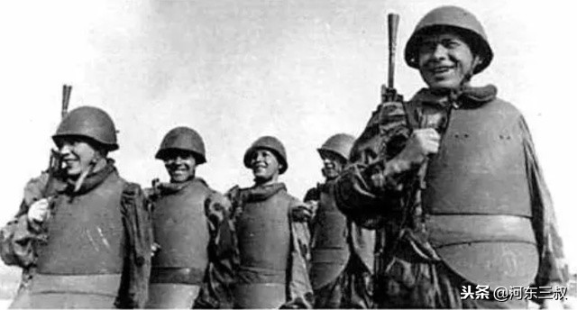 现代战争甲胄,古代甲胄和现代防弹衣