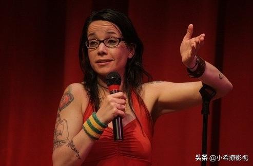 爱德华诺顿为何被抛弃演绿巨人,爱德华诺顿为什么不演戏了