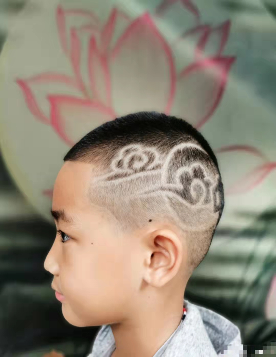 赵文卓夫妇为小女儿庆5岁生日,赵文卓大女儿晒照庆14岁生日