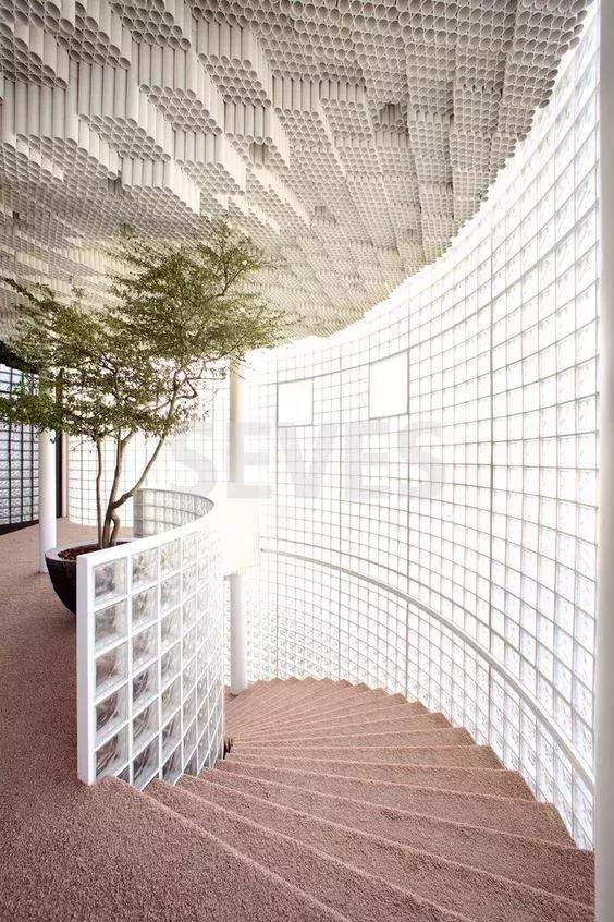 瀹岀編瑙ｅ喅鏆楀巺閲囧厜闂,瀹岀編鏀瑰杽浜嗗鍘呯殑閲囧厜闂