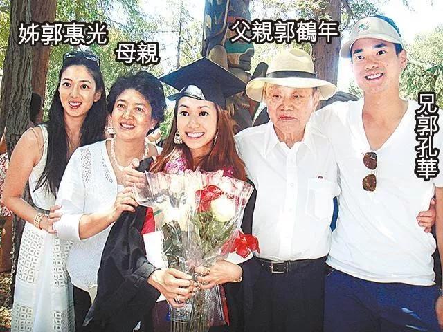 邓丽君心酸坎坷的一生,邓丽君经历过几次婚姻