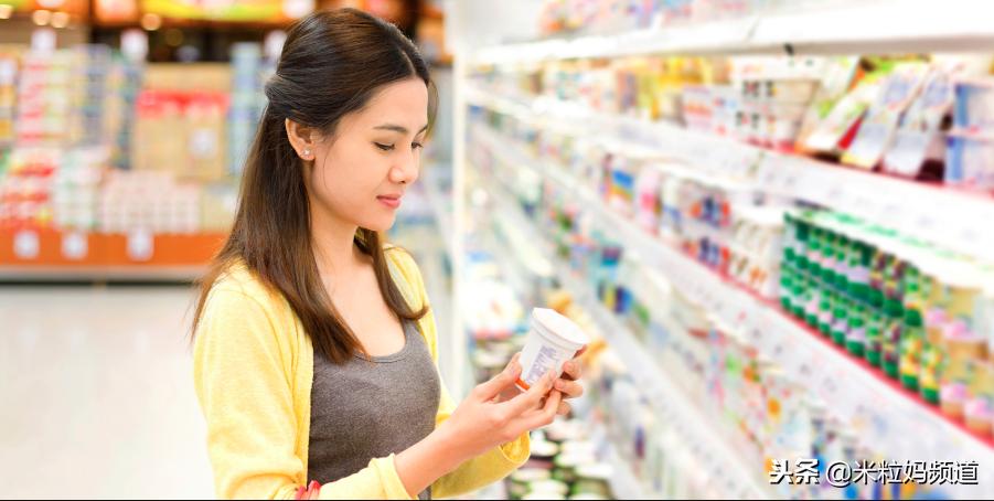 小朋友喝了一口发酵的酸奶怎么办,用十多种致癌物勾兑酸奶孩子喝