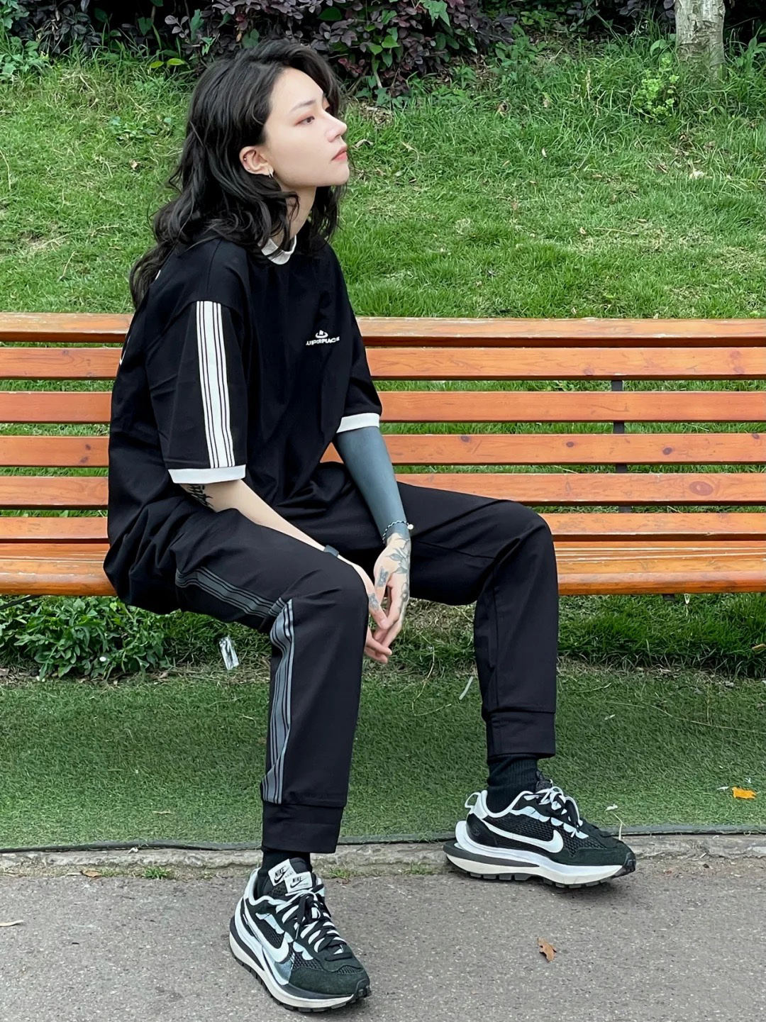 运动让你变得更美，春秋跑步这样穿，舒适大方也很时尚