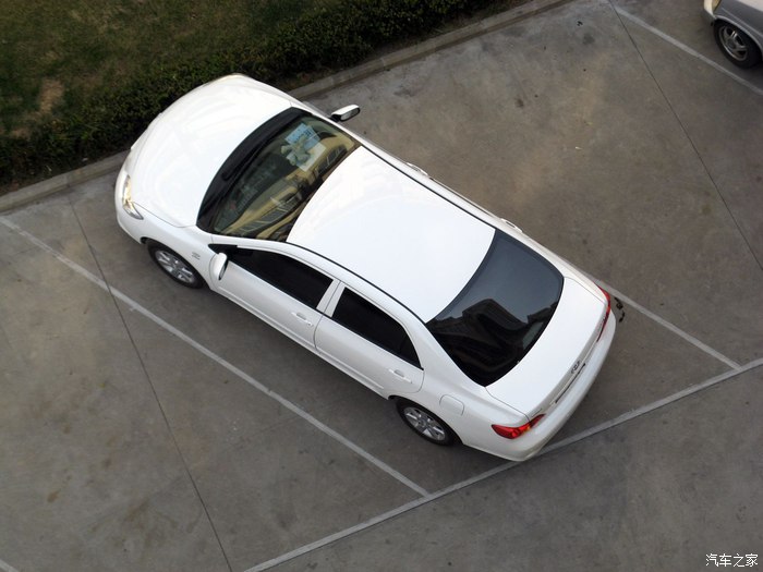 开了十二年的丰田卡罗拉,最新12款丰田卡罗拉1.8收车实录