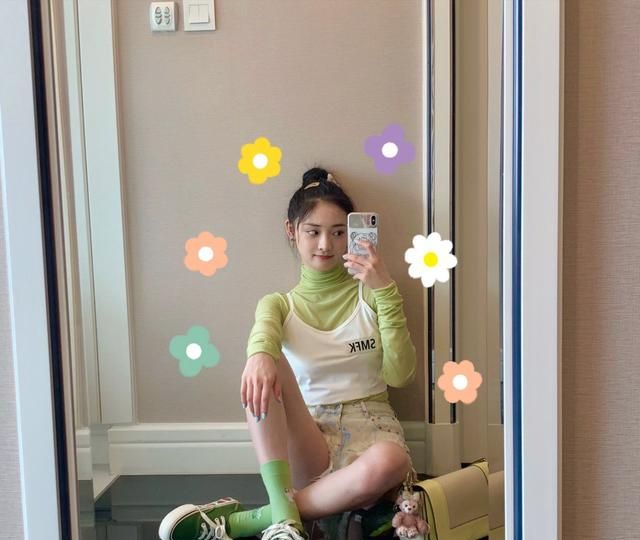 杨幂t恤穿搭,杨幂任何一件单品都能穿