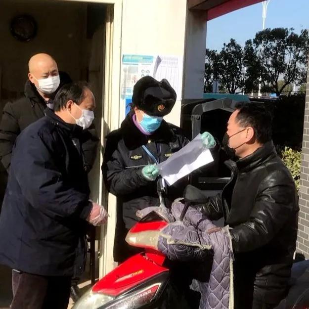 她们是金坛女神，不接受反驳