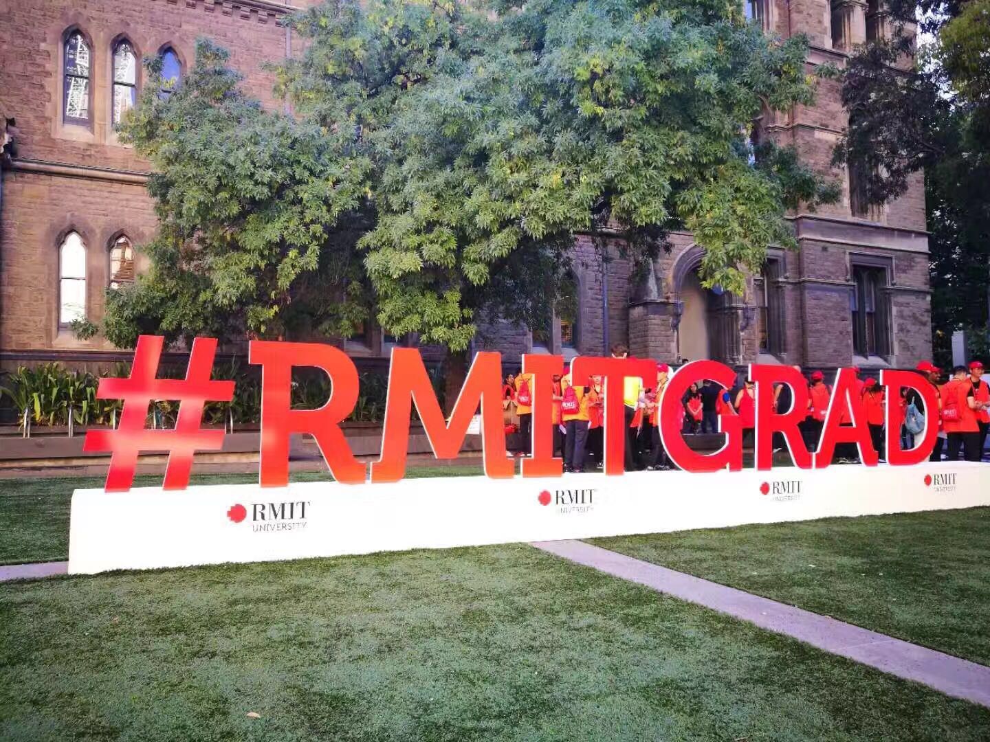 全球排名77!RMIT就业率排名又升啦