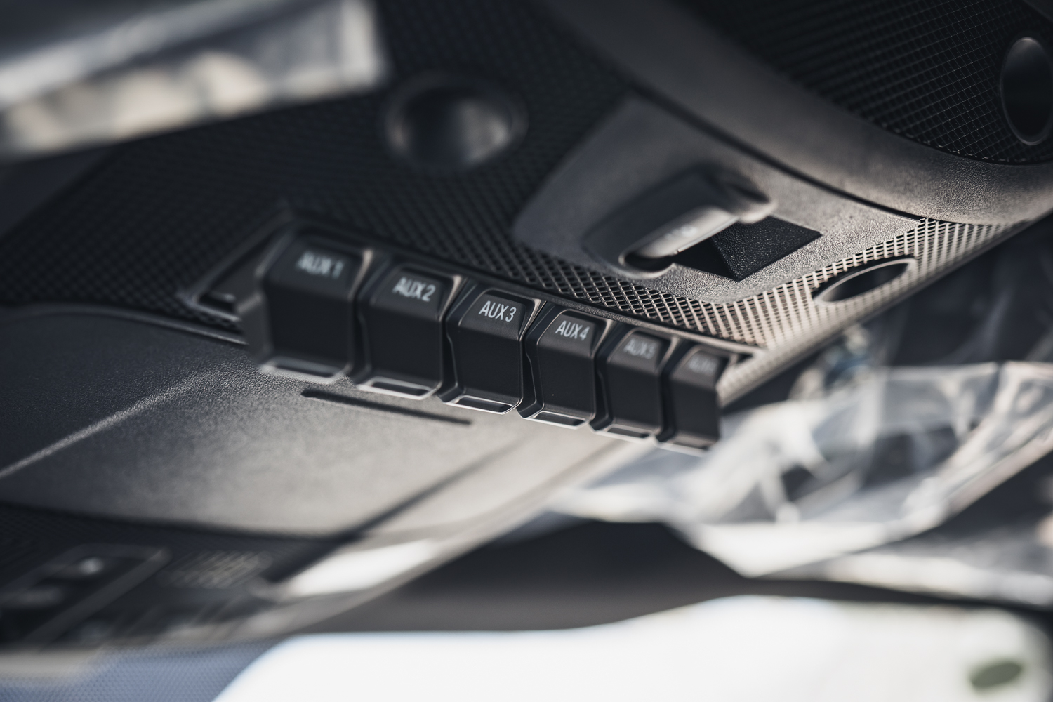 特斯拉cybertruck和福特f-150猛禽,福特猛禽f-150与小皮卡对比图