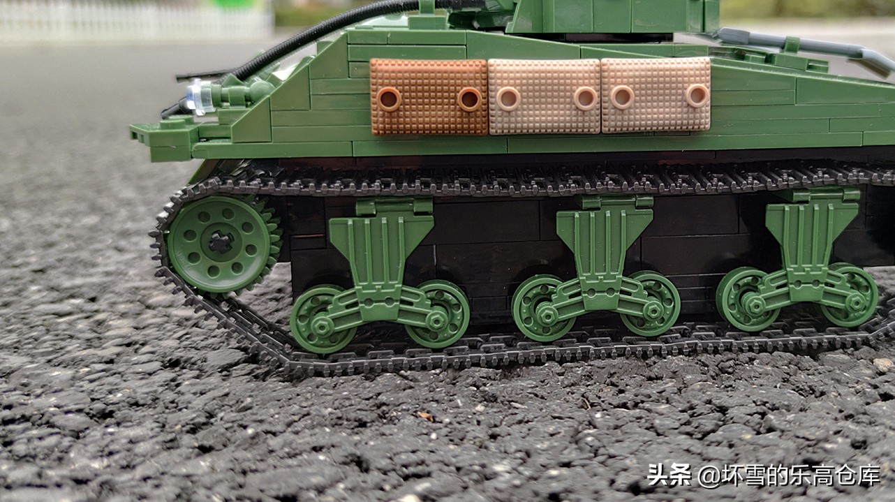 m2谢尔曼坦克,全冠积木谢尔曼坦克测评
