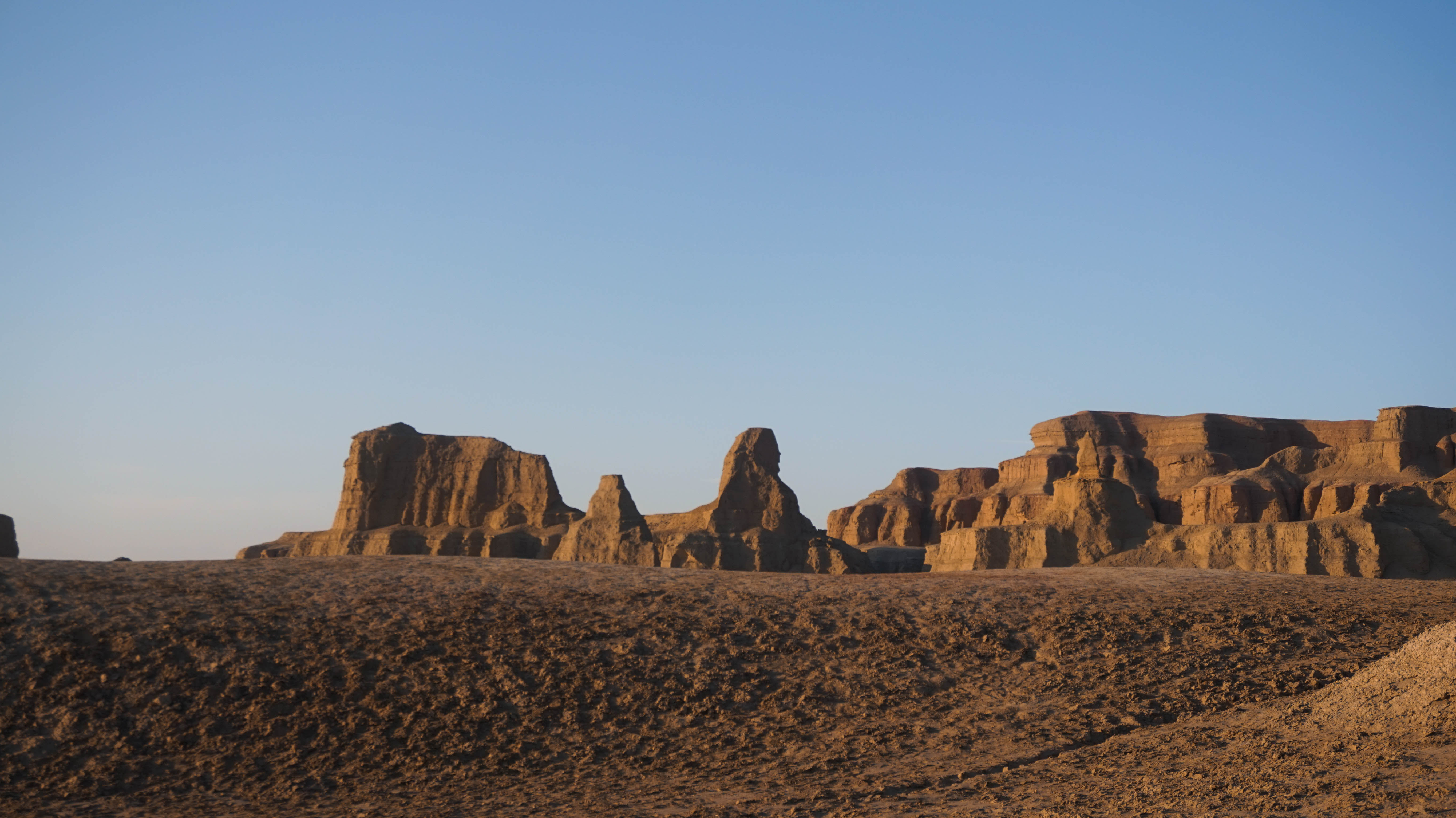 自驾游惊魂经历,自驾游惊魂一夜