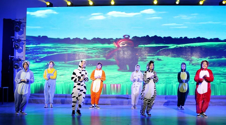 酷玩酷学艺术研学夏令营,酷学酷玩夏令营