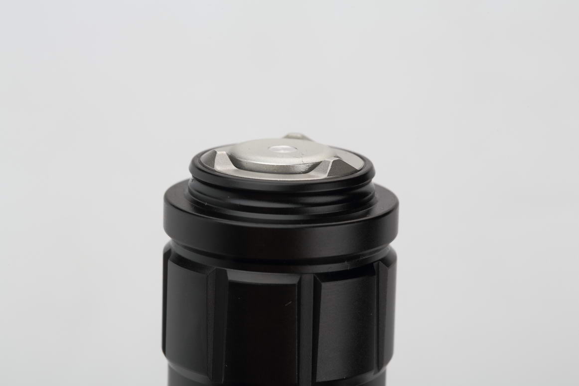 千米金箍棒OLIGHTWARRIOR武士XTurbo评测超级远射桶评测