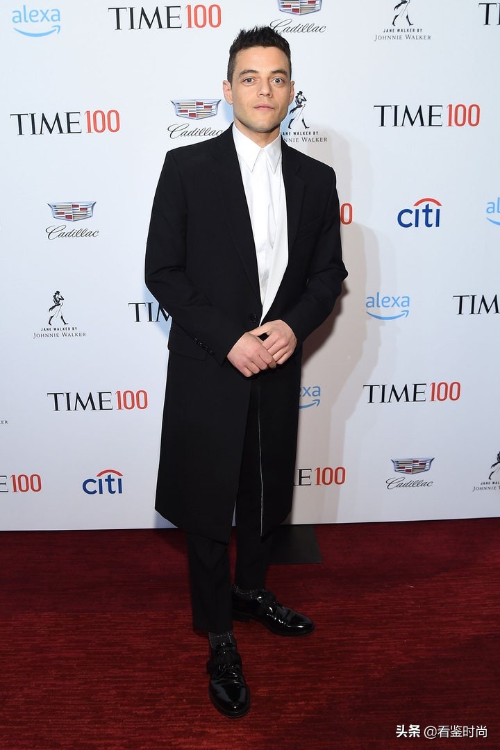 电影中痞帅的拉米·马雷克，没想到衣品相当了得，9个理念可借鉴