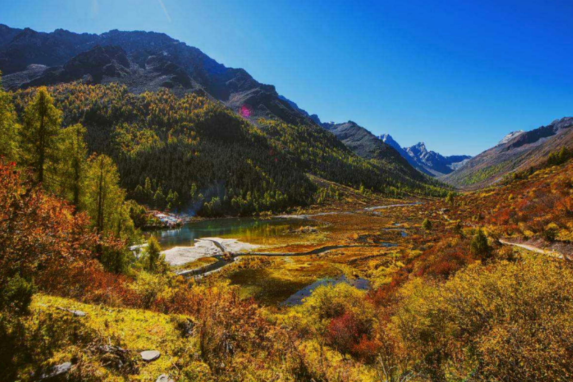 成都一天来回的爬山景点,成都一天爬山来回的景点