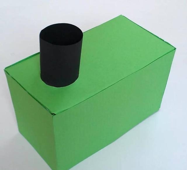 如何用废大纸箱给孩子做玩具,变废为宝做儿童玩具