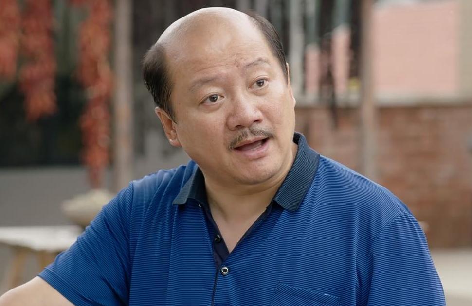 谢广坤雪地里睡觉,谢广坤冬天穿棉袄带货的视频