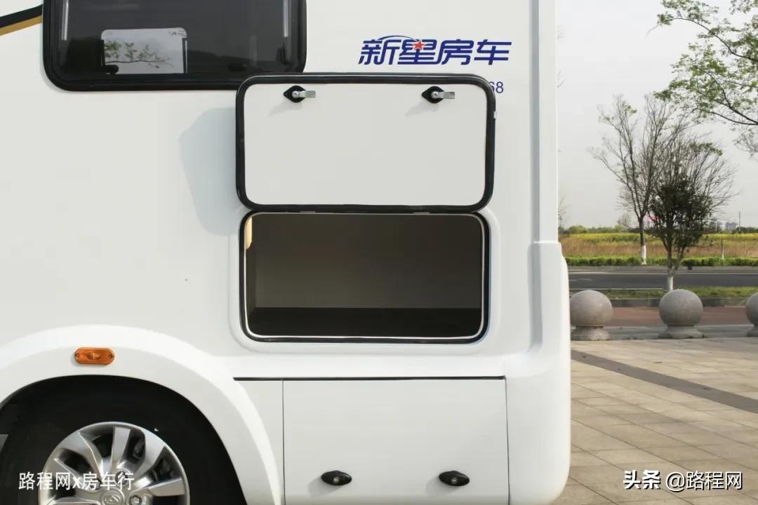 新星依途c600双拓展房车,新星通途c600