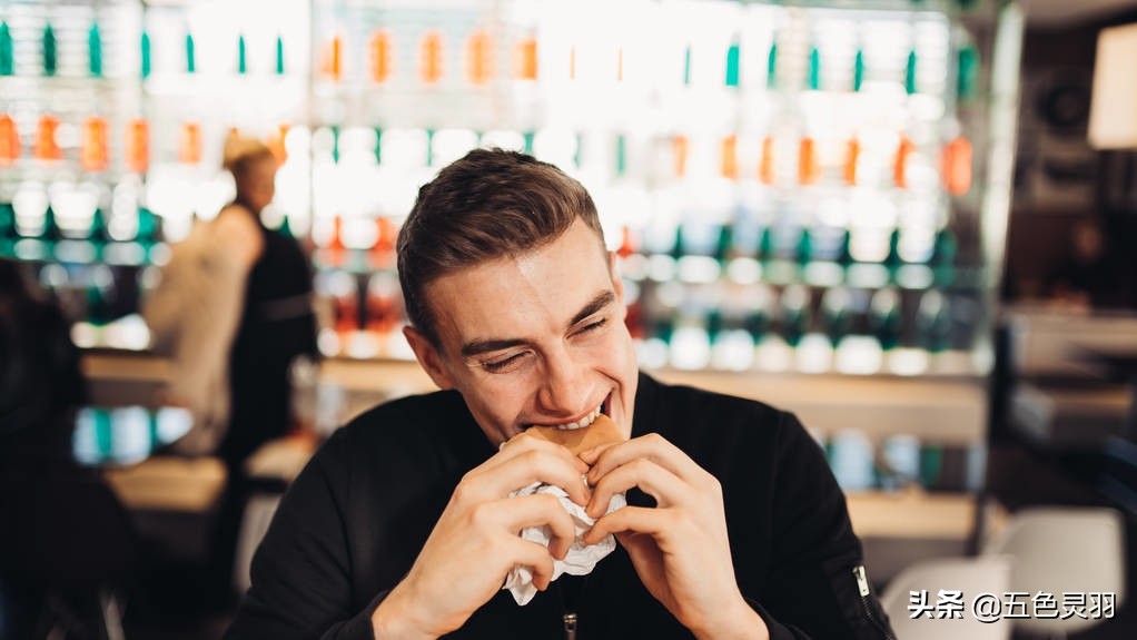 暴饮暴食的时候怎么克制住,暴饮暴食胃不舒服吃什么药