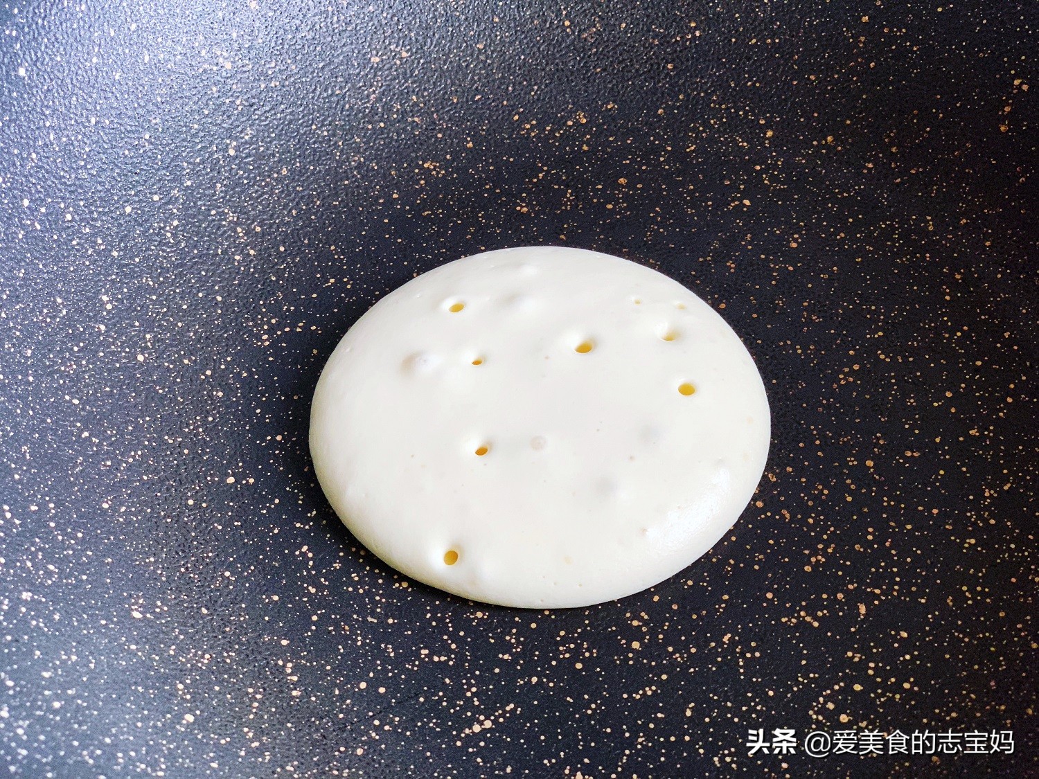 只用一口锅就能吃到的铜锣烧,低卡又好吃的铜锣烧