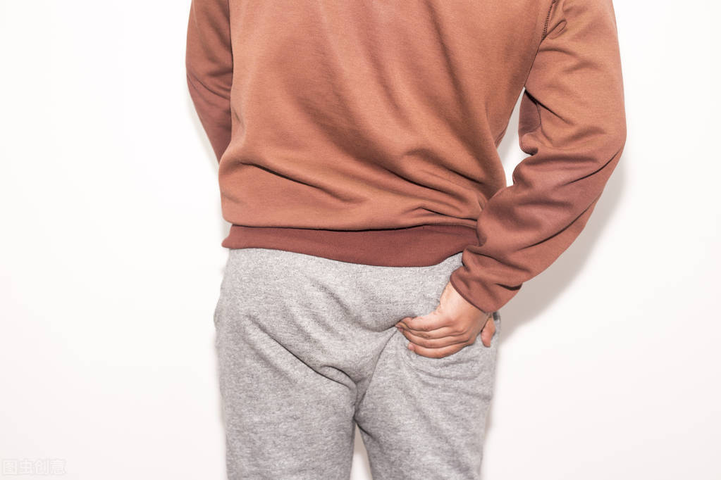 血栓性痔疮掉出来了，能塞回去吗？医生教你正确做法