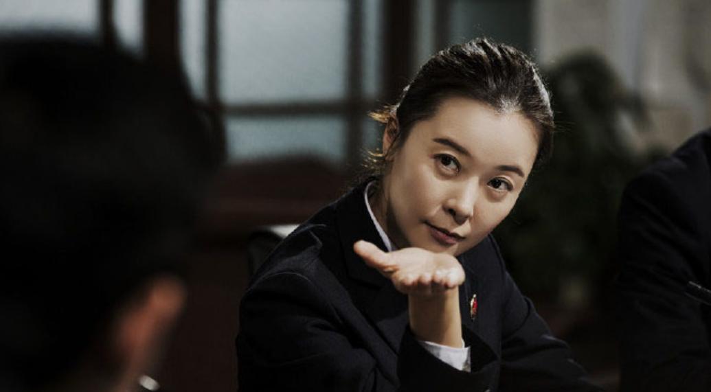 凤凰卫视女主持人柯蓝,柯蓝至今未婚