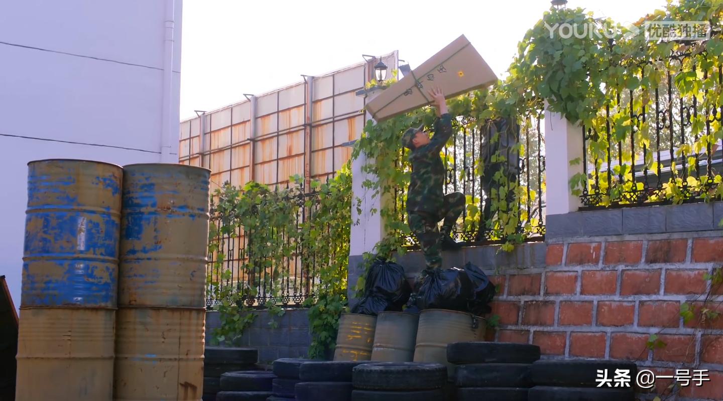 号手就位泪目,号手就位小货郎