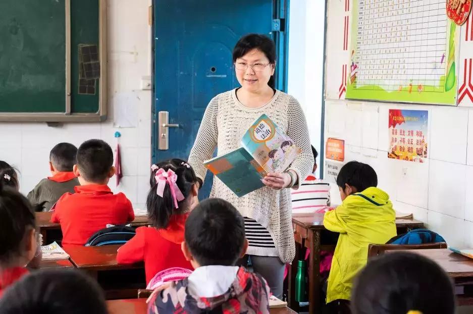 汉阳晴川实验小学,武汉社科院附属晴川实验小学
