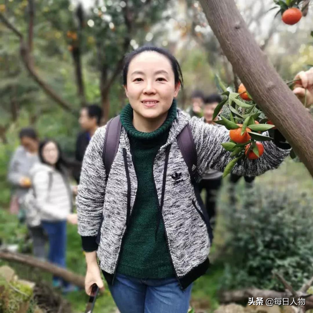 日本摄影师给中国儿童拍照,著名摄影师回忆第一次给孩子拍照