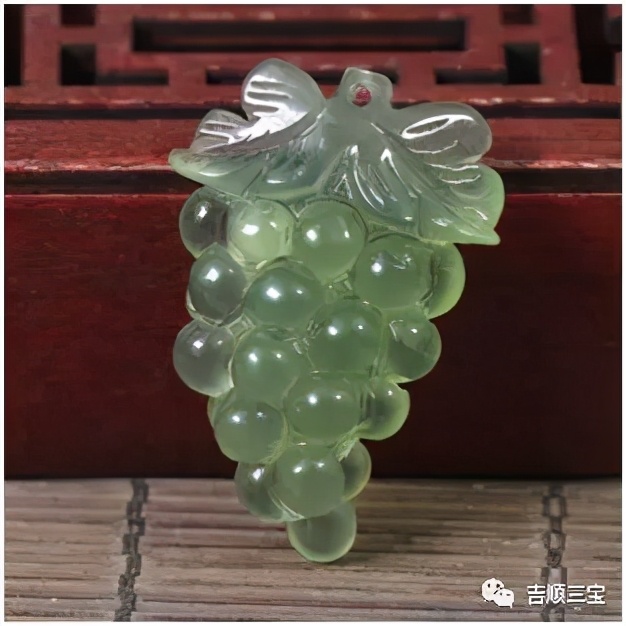 藕粉色和田玉如何辨别真假,和田玉珠子真假辨别对比图