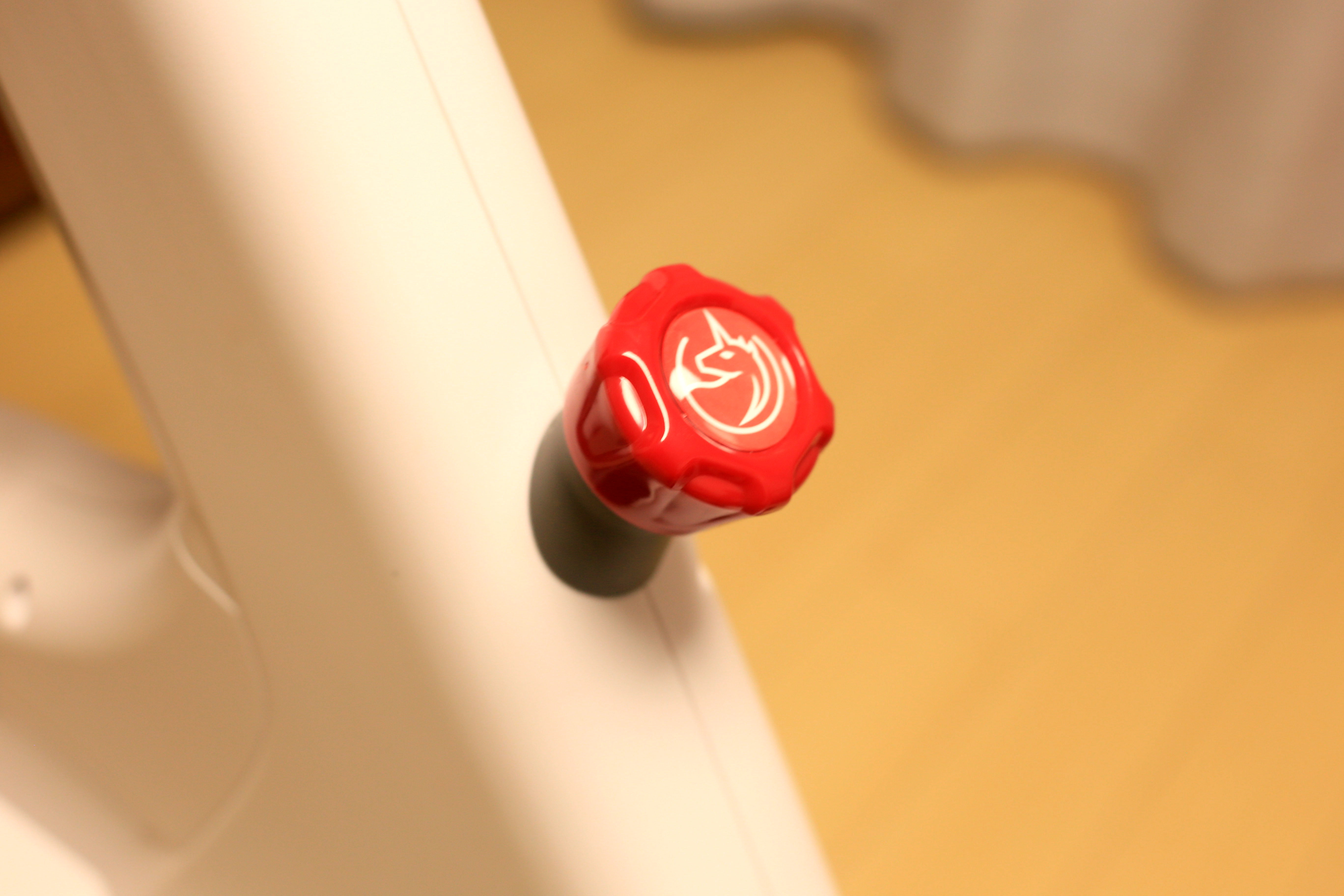 小巧静音,小户型最爱的健身神器——YESOUL野小兽M1动感单车体验