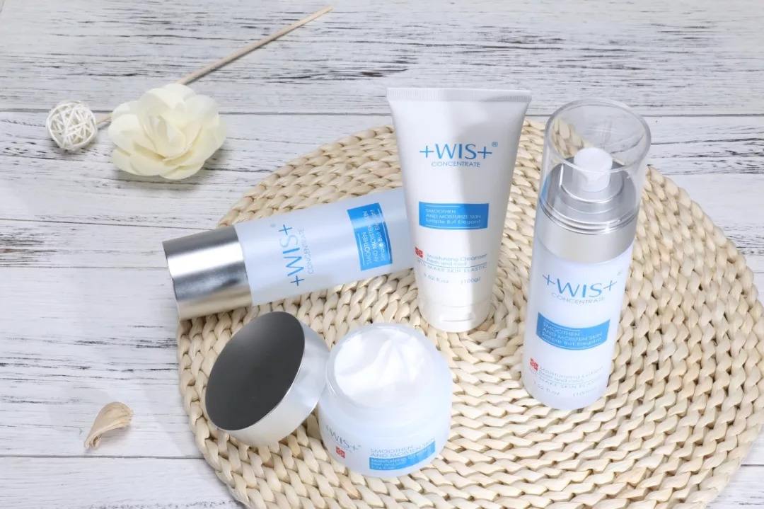 化妆水深层清理,化妆水深度补水