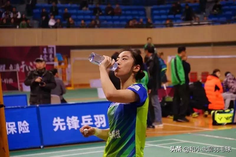 打球出汗后怎样补水才是科学的?