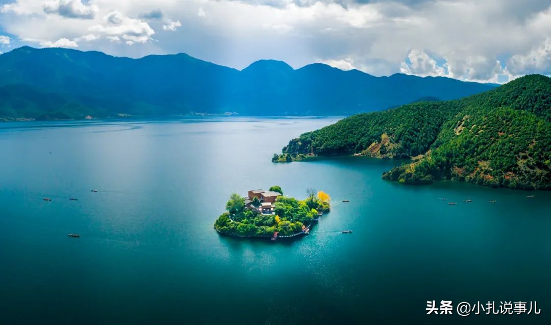 泸沽湖清凉避暑4日游,冬天泸沽湖体验天空之镜
