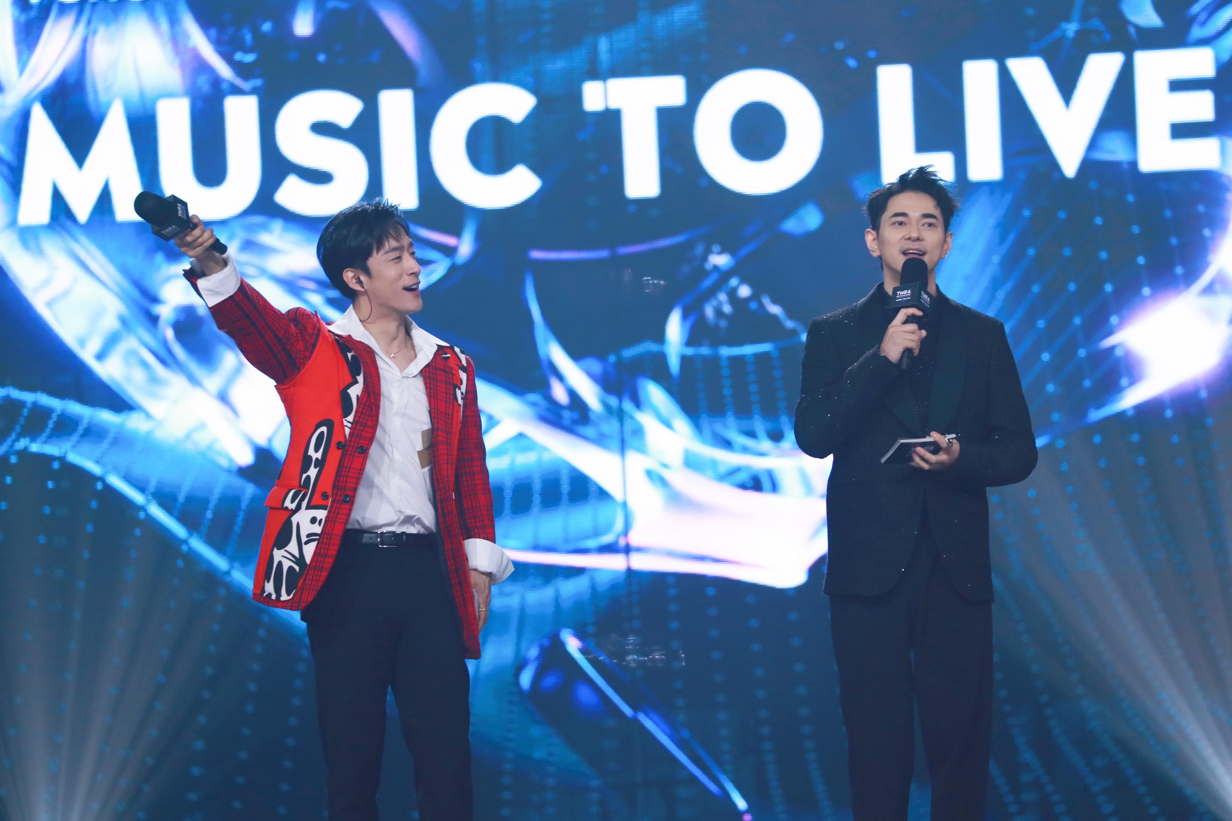 李晨音乐颁奖典礼,李晨nic主持的栏目