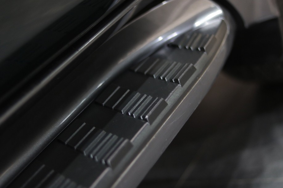 怪兽修车:修复一辆09款中东版丰田霸道,最终旧车变新车