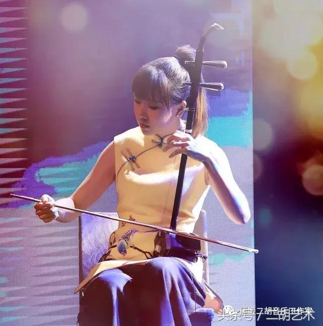 快速学二胡教学入门,快速学好二胡拉歌