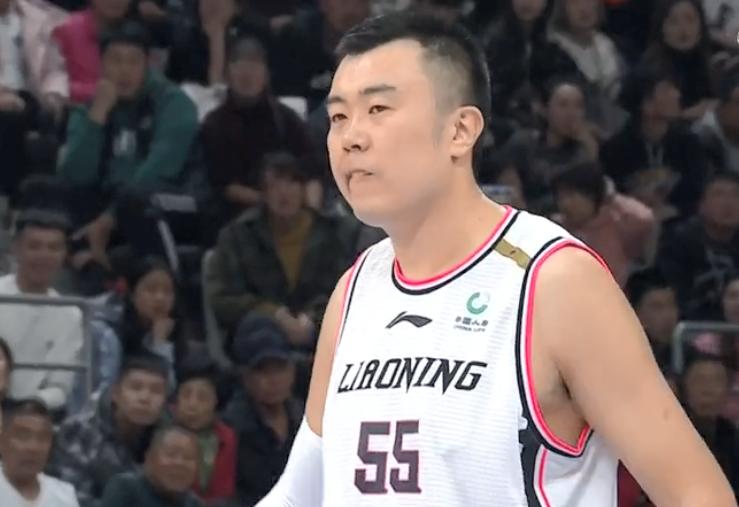 辽宁男篮胜广厦男篮郭艾伦集锦,辽宁男篮广厦男篮落后20分逆转