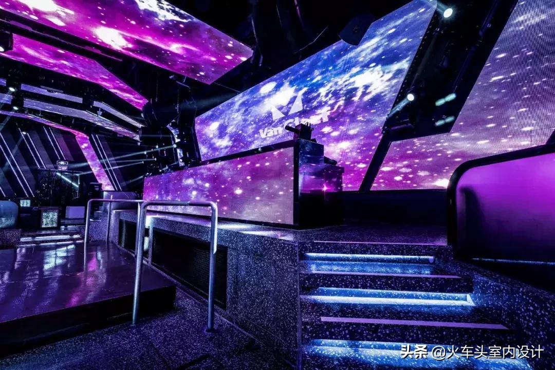 赛博朋克风格酒吧设计,赛博朋克设计酒吧