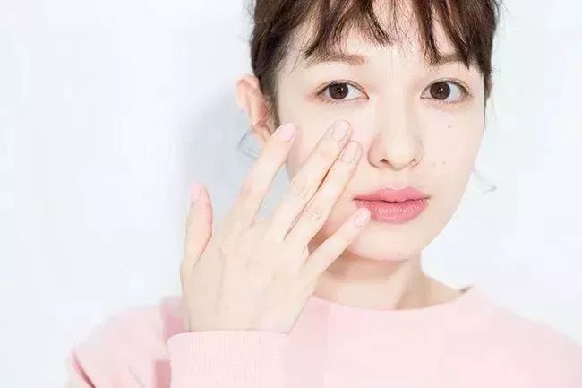 抚平毛孔控油隔离,美白效果好的隔离推荐