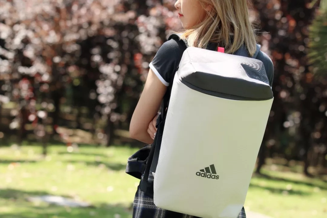 悦悦教练比赛视频,悦悦教练羽毛球单打